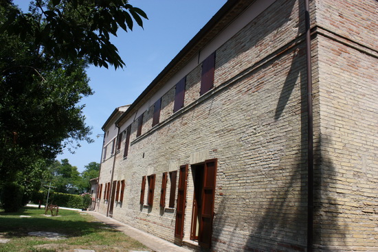 La_Taverna_dei_Guelfi_Senigallia_2010_02_Vini_di_Montecappone