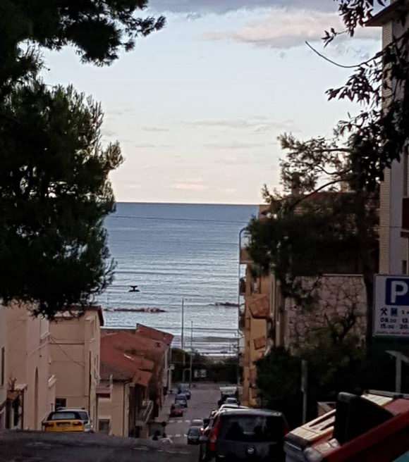 Falconara Marittima strada che scende al mare