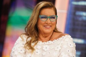 romina power sorridente
